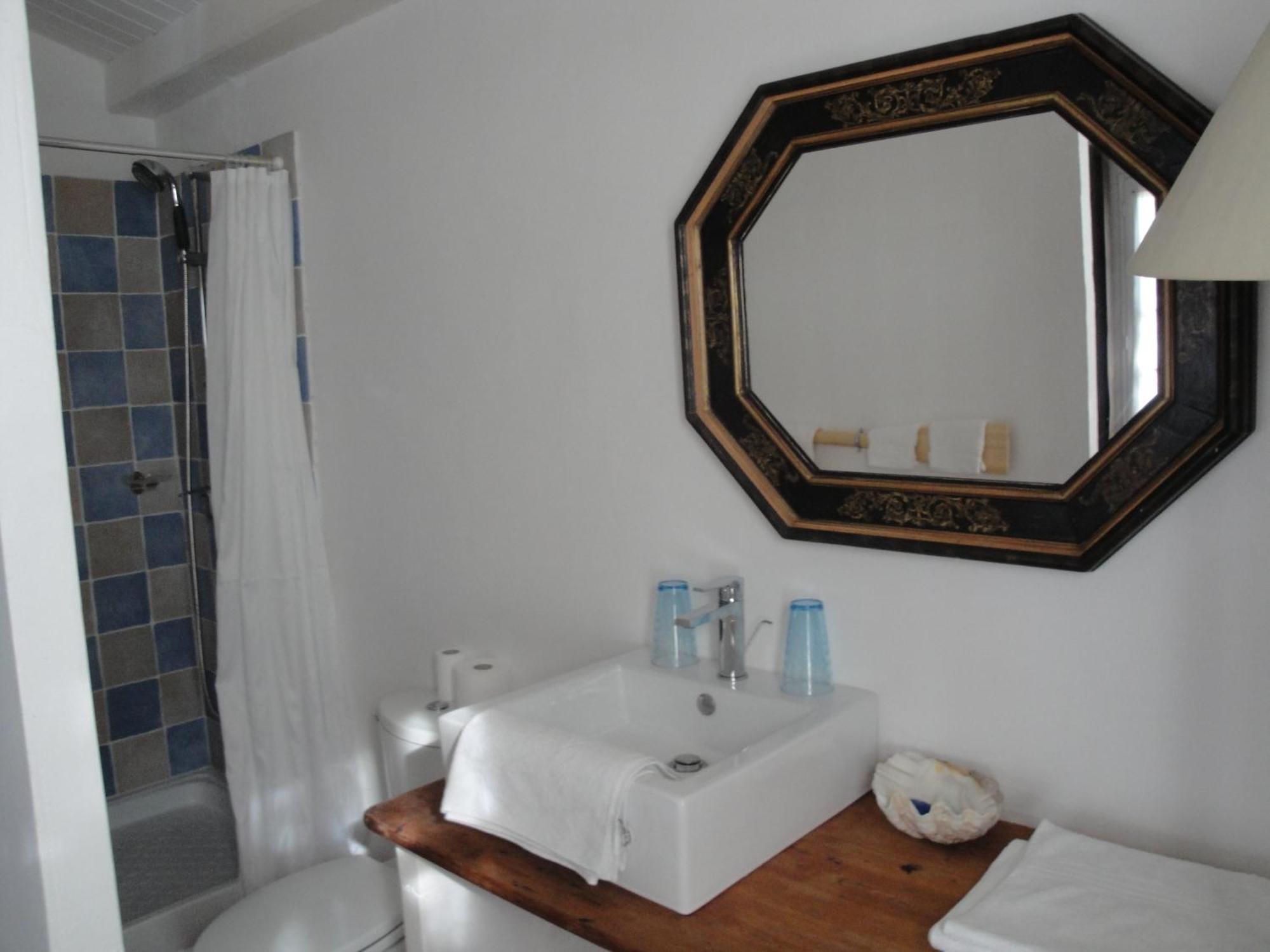 Le Buzet Bleu Bed & Breakfast Noirmoutier-en-l'Ile Kültér fotó